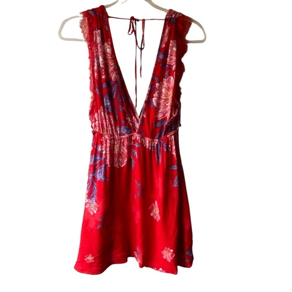 Free People Intimately Marnie Red Floral Backless Mini V-Neck Sundress SZ S - Picture 2 of 8